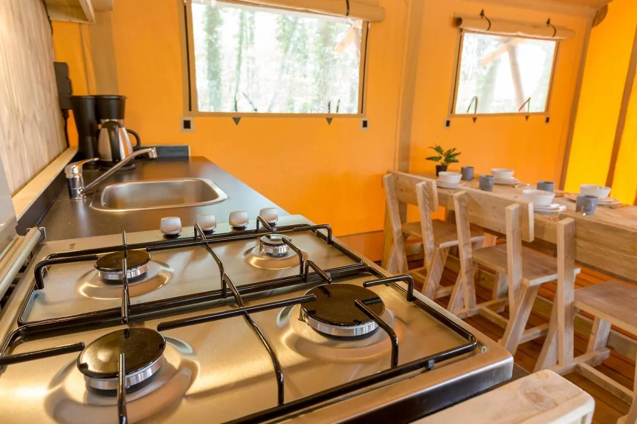 **** キャンプ場 Aloha Plage Camping 4Etoiles Sampzon フランス